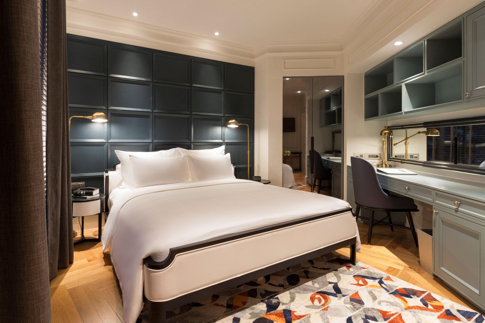 Hotel Bach Saigon